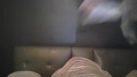 Hailey online show from 09.21.25