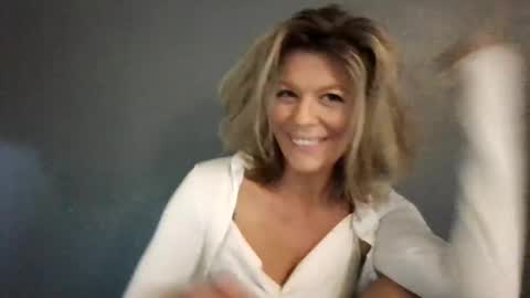 Hailey online show from 06.06.26