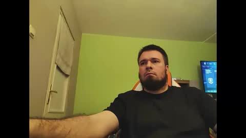 Snapshot of hairy_guy007 chatting on 12.30.24 hairy_guy007 online show from 12.30.24