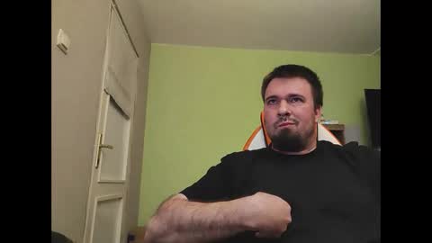 Snapshot of hairy_guy007 chatting on 01.11.25 hairy_guy007 online show from 01.11.25