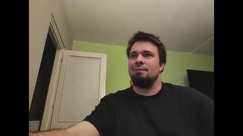 Snapshot of hairy_guy007 chatting on 02.10.25 hairy_guy007 online show from 02.10.25