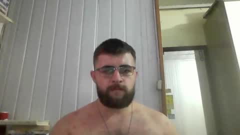 Snapshot of hairy_man_69_ chatting on 01.26.25 horny online show from 01.26.25