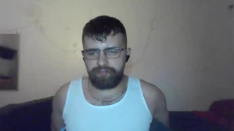 Snapshot of hairy_man_69_ chatting on 11.22.25 horny online show from 11.22.25