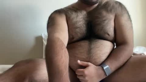 Snapshot of hairyaussie00 chatting on 12.23.24 hairyaussie00 online show from 12.23.24