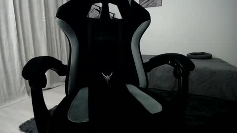 Snapshot of hairycuss chatting on 01.07.25 Adam online show from 01.07.25