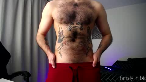 Snapshot of hairycuss chatting on 05.12.26 Adam online show from 05.12.26