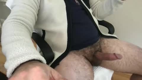 hairydaddy112288 online show from 09.11.25