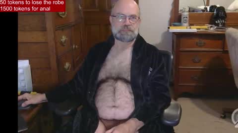 HairyDaddyBear69 online show from 03.19.26