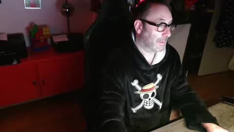 Snapshot of hairyfred73 chatting on 03.12.25 hairyfred73 online show from 03.12.25