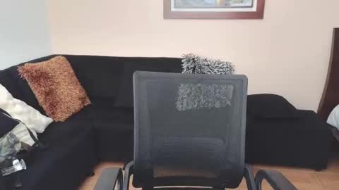 hairyncuteass online show from 02.17.25