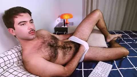 Snapshot of hairyzod chatting on 07.26.26 Zod Bakcheia online show from 07.26.26