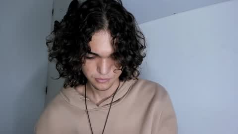 Snapshot of halan_jr chatting on 12.12.24 halan online show from 12.12.24