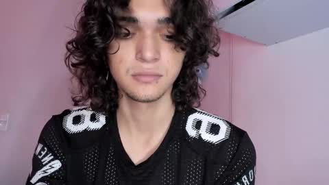 Snapshot of halan_jr chatting on 12.13.24 halan online show from 12.13.24