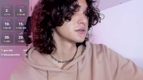 Snapshot of halan_jr chatting on 12.19.24 halan online show from 12.19.24