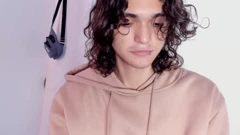 Snapshot of halan_jr chatting on 01.13.25 halan online show from 01.13.25