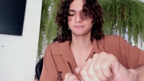 Snapshot of halan_jr chatting on 02.07.25 halan online show from 02.07.25