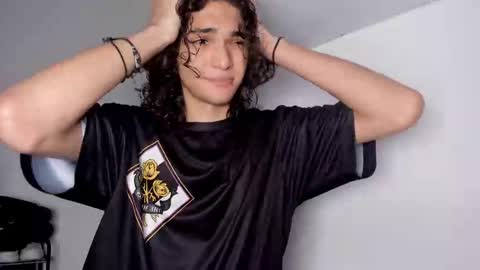 Snapshot of halan_jr chatting on 02.10.25 halan online show from 02.10.25