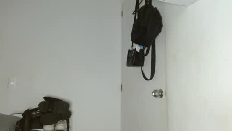 Snapshot of halan_jr chatting on 02.11.25 halan online show from 02.11.25