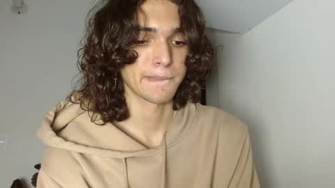 Snapshot of halan_jr chatting on 02.12.25 halan online show from 02.12.25