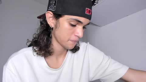 Snapshot of halan_jr chatting on 02.24.25 halan online show from 02.24.25