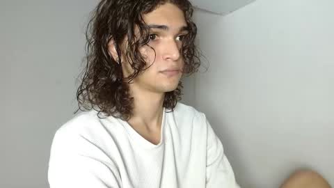 Snapshot of halan_jr chatting on 02.25.25 halan online show from 02.25.25