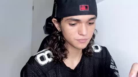 Snapshot of halan_jr chatting on 02.28.25 halan online show from 02.28.25