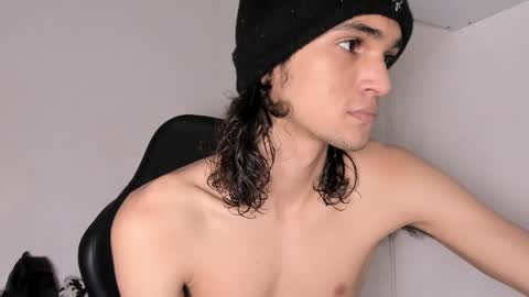 Snapshot of halan_jr chatting on 03.09.25 halan online show from 03.09.25