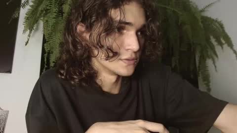 Snapshot of halan_jr chatting on 03.12.25 halan online show from 03.12.25