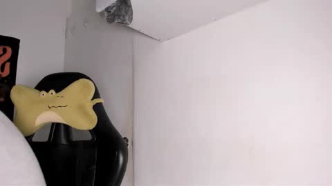 Snapshot of halan_jr chatting on 09.23.25 halan online show from 09.23.25