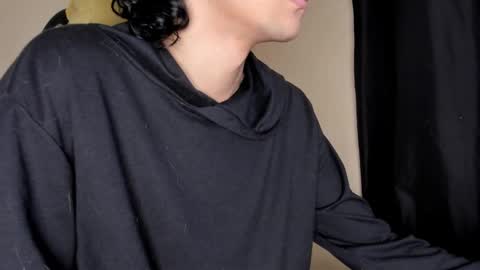 Snapshot of halan_jr chatting on 11.06.25 halan online show from 11.06.25