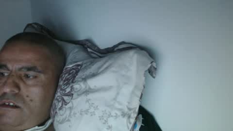 haled_77 online show from 11.05.25