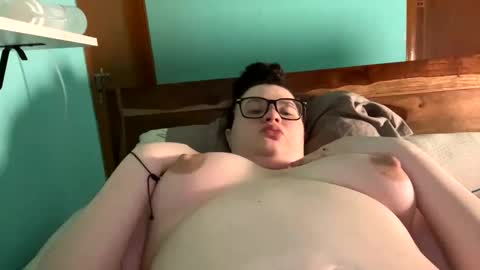 Snapshot of haleyayush chatting on 03.07.25 haleyayush online show from 03.07.25