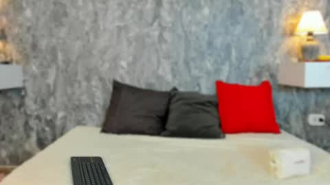Snapshot of halilalovelace chatting on 05.04.26 Hali online show from 05.04.26