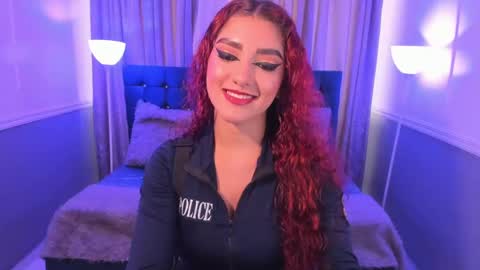 Snapshot of hallsred_rh chatting on 12.03.24 Halls Red online show from 12.03.24