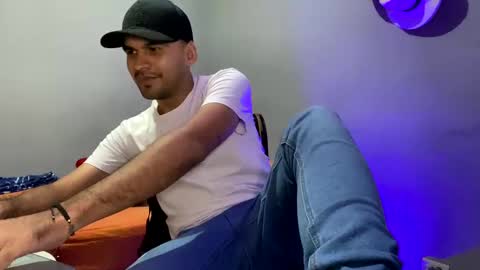 hamiltong12 online show from 11.15.25