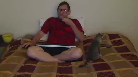 Snapshot of hammerthatthang73 chatting on 10.10.25 hammerthatthang73 online show from 10.10.25