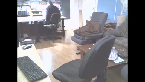 Prefer men 80 online show from 12.01.24