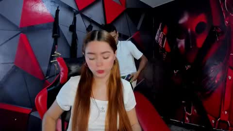 Snapshot of hana_and_zeta chatting on 01.06.26 Hana and Zeta online show from 01.06.26