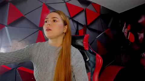 Snapshot of hana_and_zeta chatting on 01.14.26 Hana and Zeta online show from 01.14.26