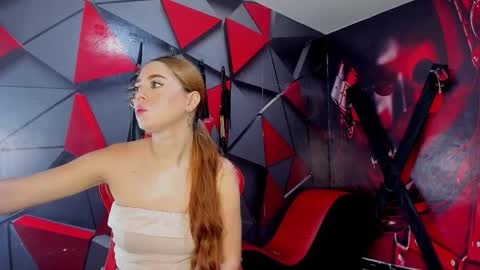 Snapshot of hana_and_zeta chatting on 01.18.26 Hana and Zeta online show from 01.18.26