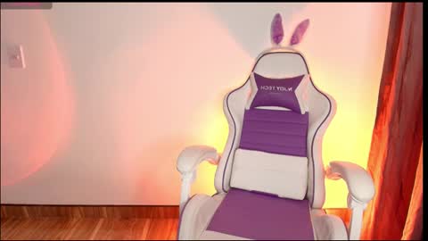 Snapshot of hana_garcia chatting on 02.13.25 Hana Garcia online show from 02.13.25