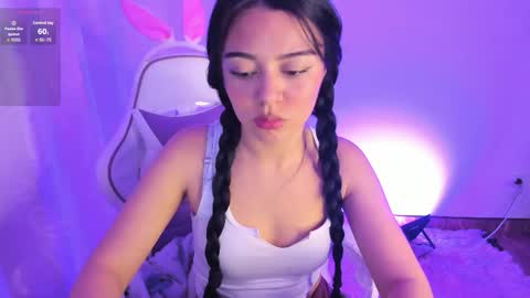 Snapshot of hana_garcia chatting on 10.19.25 Hana Garcia online show from 10.19.25