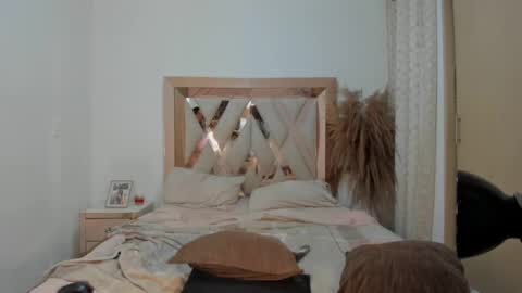 Hana Montes- online show from 01.13.25