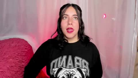 Hanah Montana Independent model online show from 11.26.25