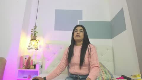 Snapshot of hanah_gray chatting on 01.23.25 hanah_gray online show from 01.23.25