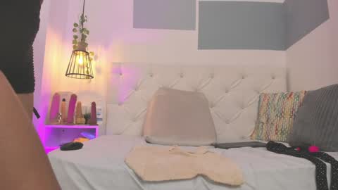 Snapshot of hanah_gray chatting on 01.23.25 hanah_gray online show from 01.23.25