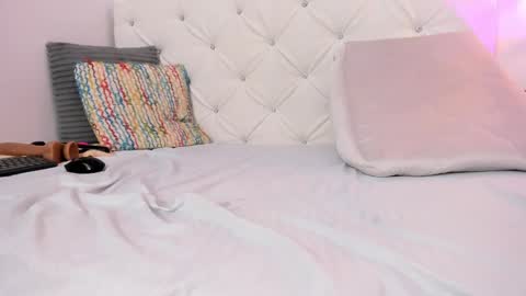 Snapshot of hanah_gray chatting on 03.11.25 hanah_gray online show from 03.11.25