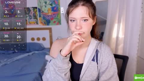 hanahwoods online show from 11.21.25