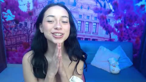 Hanaku  online show from 12.03.24