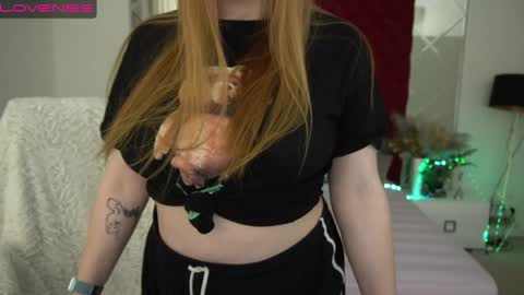 Snapshot of handsome_d_ chatting on 01.14.25 Dayana online show from 01.14.25